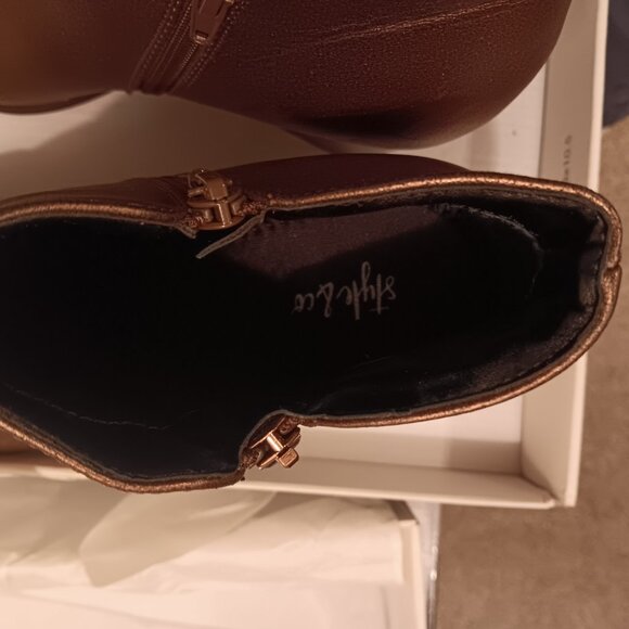 Style & Co. Masrinaap copper boots, size 8-1/2 medium - Picture 6 of 6